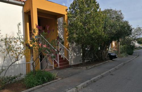 4 Roses Apartment - Photo 16