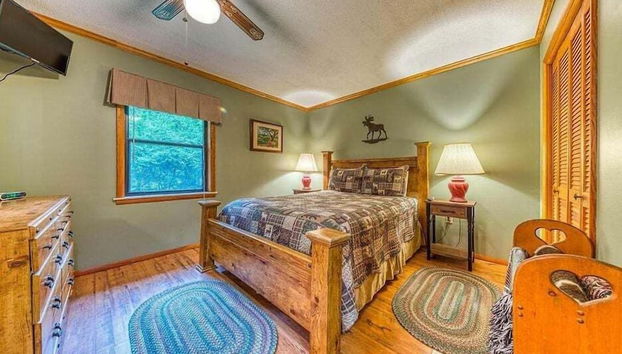 Lazy Creek Retreat - Foto 3, Habitación