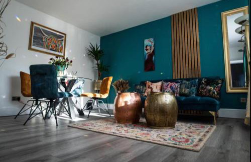 Luxury ApArt Gallery Apartment 1 Near River & Free Parking - Foto 20