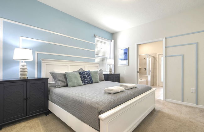 Relax in Style Pool, Resort Amenities, Near Disney - Foto 12