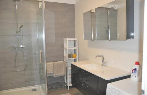 Geräumige 2-Z WOHNUNG im GRÜNEN, GARTEN, TERRASSE, RUHIG, NATUR, PHANTASTISCHER BLICK! - Foto 6