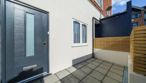 The Solo Haven 20 Min to Central - Foto 5