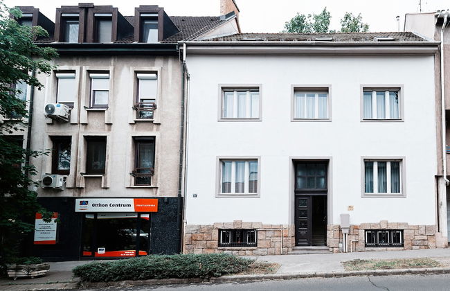 Villa Oliver Budapest - Photo 31