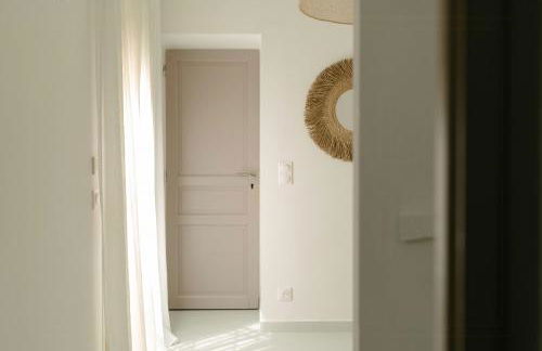 Designer House With Pool View In Saint Montan - Foto 32