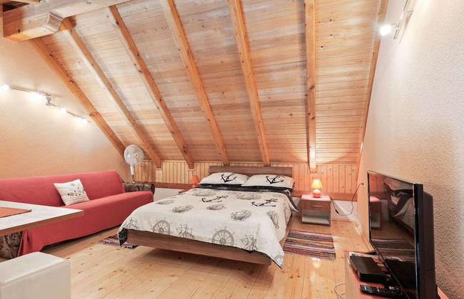 Pleasant Holiday Home in Polača with Swimming Pool - Foto 7