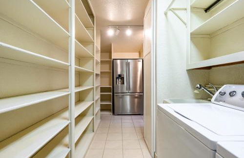 Airy Large Backyard Oasis Perfect Family Getaway - Foto 20