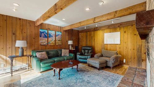 Palmer House - Photo 2
