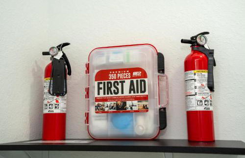 Designer Villa with Heated Pool, BBQ, Firepit, Ideal for Families & Groups - Photo 65