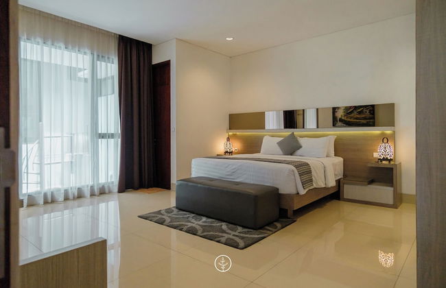 Chamomile Hill View 6BR Villa pool and movie room - Photo 6