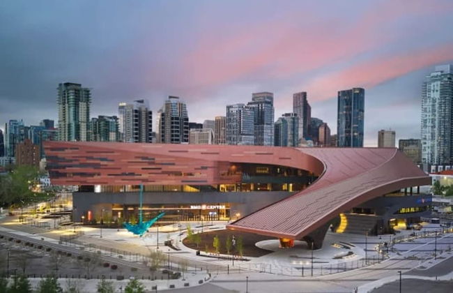 By Stampede Free Parking Banff Pass Wine More - Photo 38