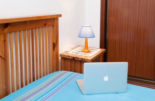 Os Apartamentos A Ramos na Praia da Galé Estão inserido em Condomínio com PISCINA, Fica apenas a 350 Metros da Praia da Galé - Apartamentos com Ar Condicionado tanto nos Quartos como na Sala, Smart TV com Prime Vídeo e Cozinha Completa - Foto 58