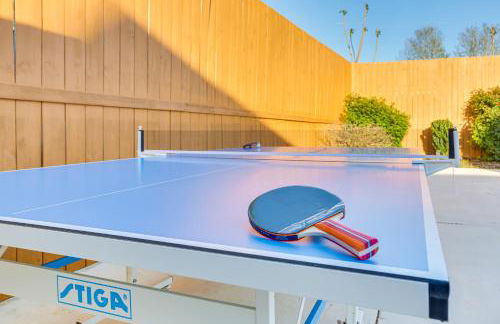 Fenced Yard and Ping-Pong Table Spacious Graham Gem - Foto 44