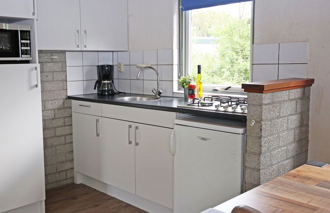 Detached Bungalow With Fireplace, in Appelscha - Foto 6