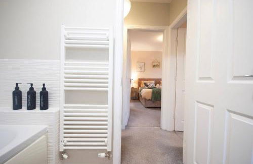 Luxe 3BR - 8 Min to Town Centre - Bradgate Park Leicester - Parking - Garden - Foto 38