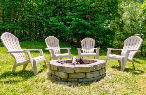 Waterfront Access with Kayaks Private Deck and a Firepit - Photo 69