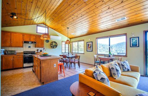 The Atomic Squirrel Lodge Lake Gregory Getaway! - Foto 6