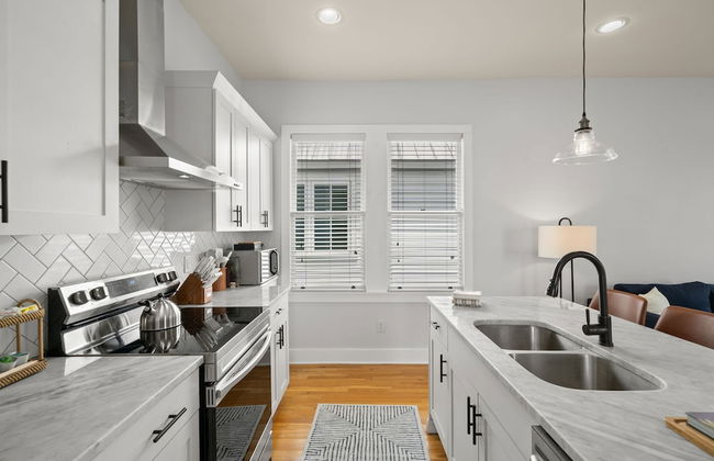 NEW Casa Fuente Ybor Bungalow Steps to 7th Ave - Foto 9