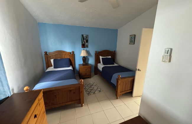 Seascape Villa - Photo 8