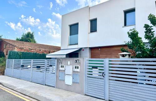 Chalet moderno con piscina en Mont - roige Bahia - Foto 41