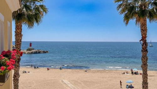 Encantador Apartamento en Primera Línea de Playa - Foto 1