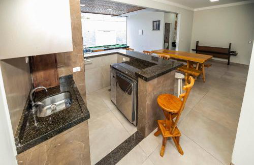 Casa Munique Maringa Com Piscina Ar Condicionado e Churrasqueira - Foto 11