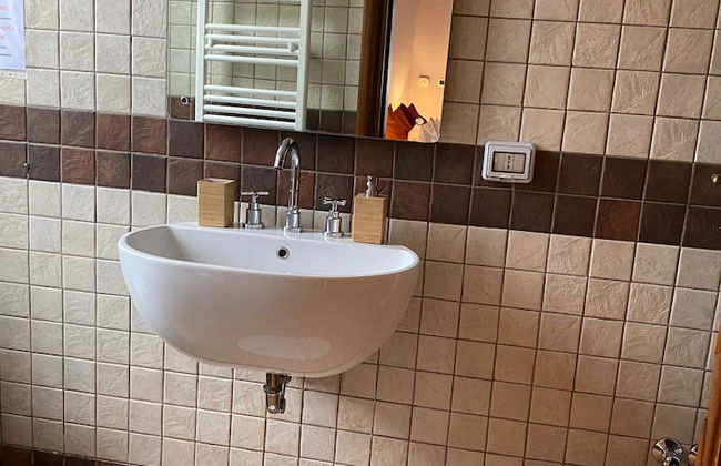 Magnificent Villa Between Etna and the sea With Breathtaking Views of Mount Etna - Photo 11