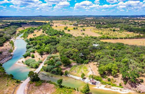 Stunning Blanco Home with Direct River Access! - Foto 45