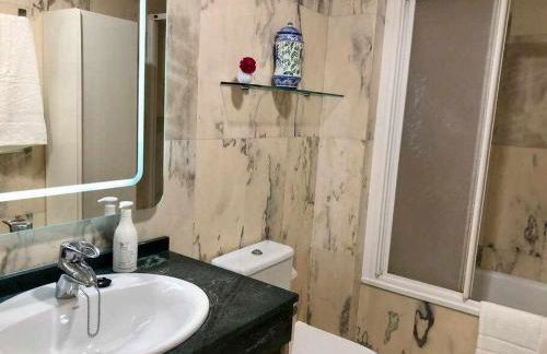 H&H Suite Train Station Apartament - Photo 13