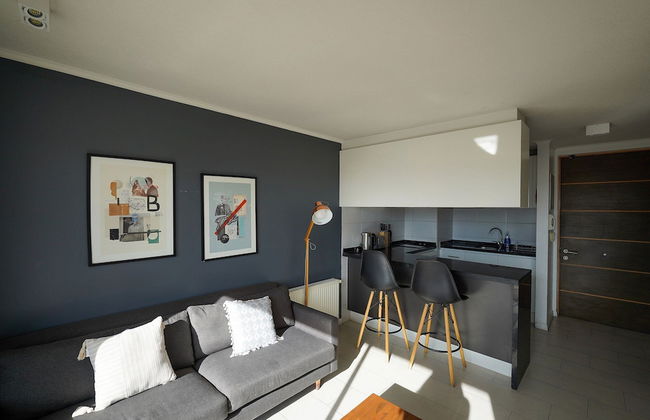 Oceana Suites Capital - Photo 1