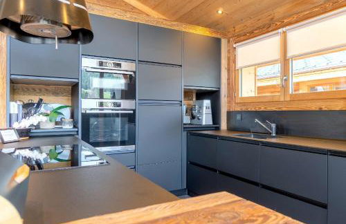 Apt Le Rocher - close to town with Hot tub for 8ppl+2kids - Foto 9