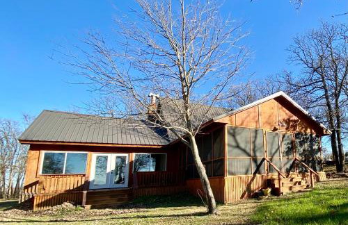 Blufftop Cabin Retreat Hot Tub and Fall Views! - Foto 41