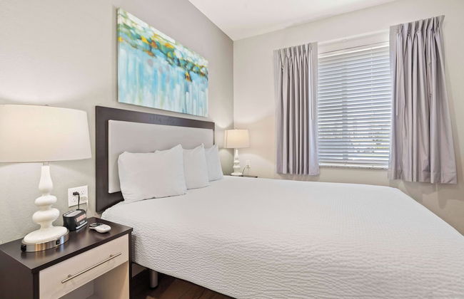 WaterWalk Extended Stay by Wyndham Kansas City - Overland Pk - Photo 11