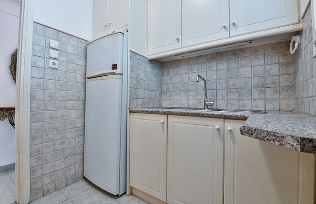 Groovy Apartment by the Sea with Garden - Foto 8