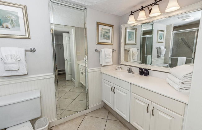 Shoreline Towers 1063 2 Bedroom Condo by RedAwning - Foto 18