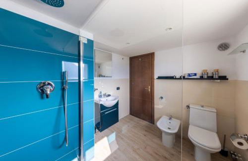 Argegno Como Lake - Photo 20