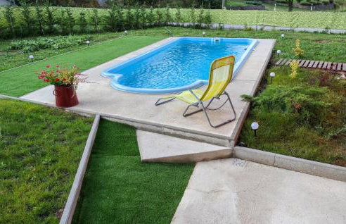 Gorgeous Home In Trsce With Sauna - Photo 2