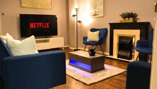 Heathrow Modern House with Parking & Fast WiFi - Foto 2, Internal: Not applicable to any particular room