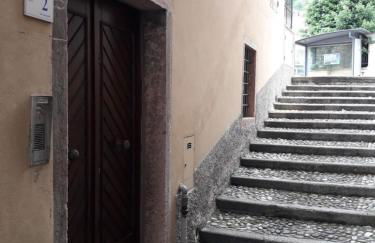 Klimt's Mill overlooking Port - Foto 24