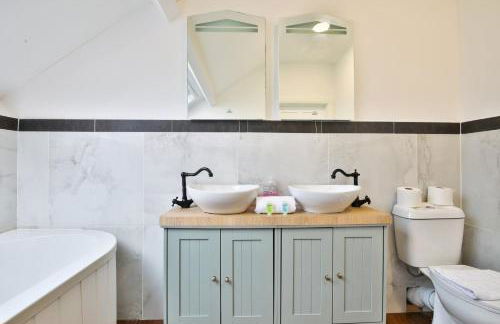 The Stuart Collection – Three-Bedroom Apartment - Foto 48