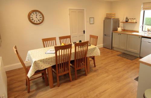 Moo Cow Cottage Self Catering - Photo 7