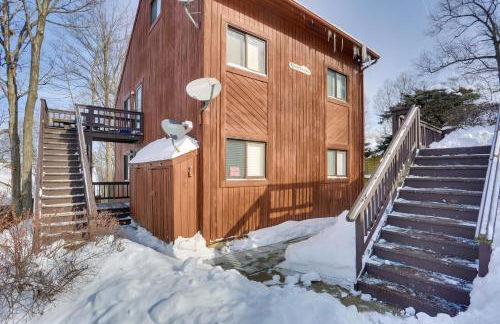 Ski-InandSki-Out! Mountain Creek Resort Condo - Foto 34