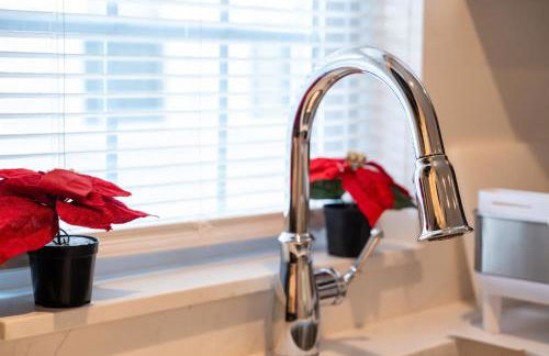 30-1 - 4BR Boston - Cozy Apt near Geneva Cliffs - Foto 10