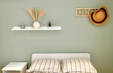 T3 6 personnes de 60m2 au coeur de ville, terrasse et parking gratuit - Foto 3