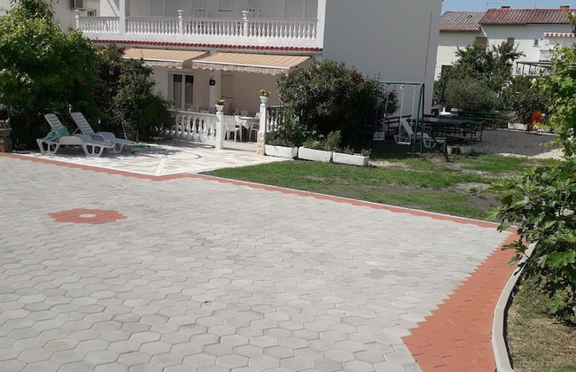 Holiday House Perkic mm - Photo 48