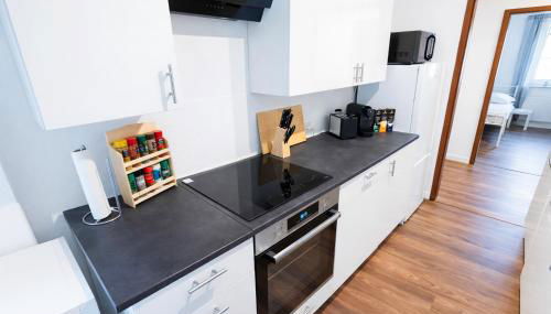 10 min KÖLN - PREMIUM UNTERKUNFT - WLAN & PARKING - Foto 2, stove