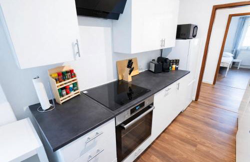 10 min KÖLN - PREMIUM UNTERKUNFT - WLAN & PARKING - Foto 2