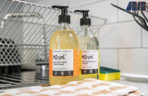 4 Bed Flat With Parking Sleeps 8 in Fife - Foto 33