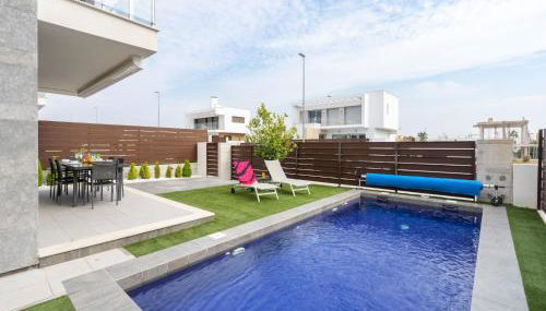 Airy Villa near Golf & Dining - Foto 2