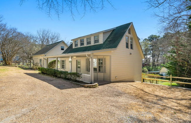 Beautifully Modern Cottage in Historic Norcross - Foto 16