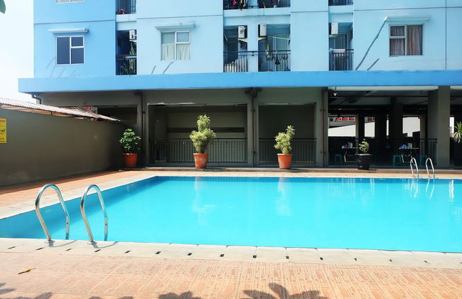 Simply Minimalist Studio at Green Park View Apartment - Photo 12